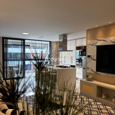 Apartamento com 142m², 3 quartos (sendo 1 suíte), 2 garagens, no bairro Jurerê em Florianópolis