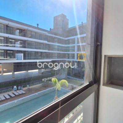 Apartamento com 70m², 2 quartos (sendo 2 suítes), 1 garagem, no bairro Jurerê em Florianópolis