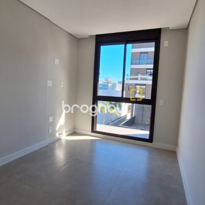 Apartamento com 70m², 2 quartos (sendo 2 suítes), 1 garagem, no bairro Jurerê em Florianópolis