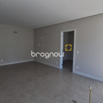 Apartamento com 70m², 2 quartos (sendo 2 suítes), 1 garagem, no bairro Jurerê em Florianópolis