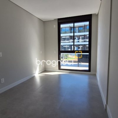 Apartamento com 70m², 2 quartos (sendo 2 suítes), 1 garagem, no bairro Jurerê em Florianópolis