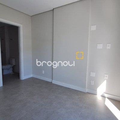 Apartamento com 70m², 2 quartos (sendo 2 suítes), 1 garagem, no bairro Jurerê em Florianópolis