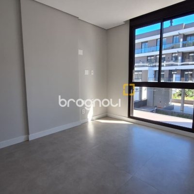 Apartamento com 70m², 2 quartos (sendo 2 suítes), 1 garagem, no bairro Jurerê em Florianópolis