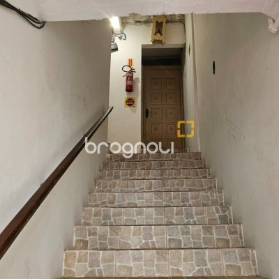 Prédio com 536m², 13 quartos, no bairro Centro em Florianópolis
