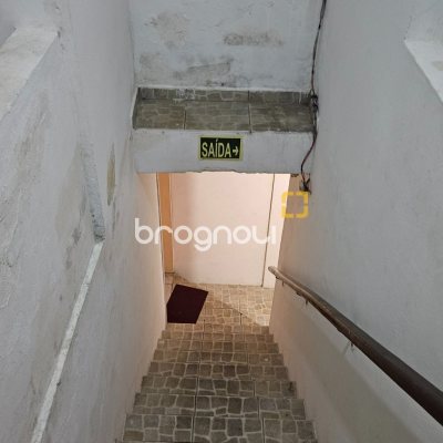 Prédio com 536m², 13 quartos, no bairro Centro em Florianópolis