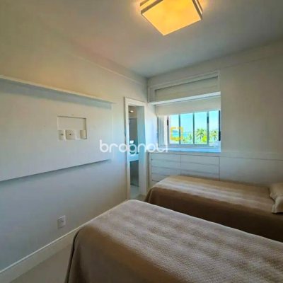 Apartamento com 121m², 4 quartos (sendo 3 suítes), 2 garagens, no bairro Cachoeira do Bom Jesus em Florianópolis