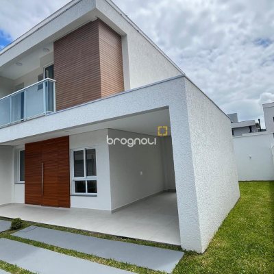 Casa com 138m², 3 quartos (sendo 1 suíte), 1 garagem, no bairro Ingleses do Rio Vermelho em Florianópolis