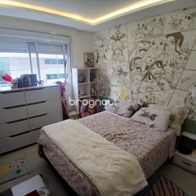 Apartamento com 67m², 2 quartos (sendo 1 suíte), 2 garagens, no bairro Coqueiros em Florianópolis