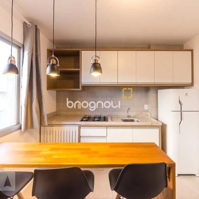 Studio com 27m², 1 quarto, no bairro Centro em Florianópolis
