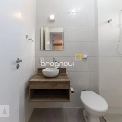 Studio com 27m², 1 quarto, no bairro Centro em Florianópolis