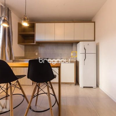 Studio com 27m², 1 quarto, no bairro Centro em Florianópolis