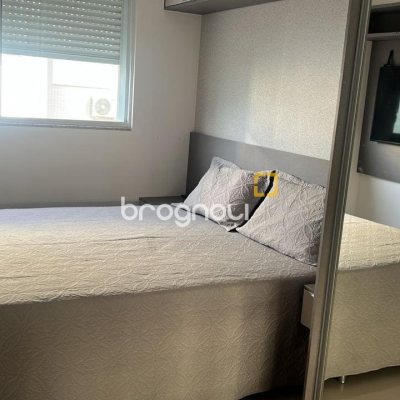 Apartamento com 70m², 2 quartos (sendo 2 suítes), 2 garagens, no bairro Ingleses do Rio Vermelho em Florianópolis