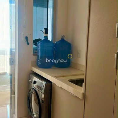 Apartamento com 70m², 2 quartos (sendo 2 suítes), 2 garagens, no bairro Ingleses do Rio Vermelho em Florianópolis