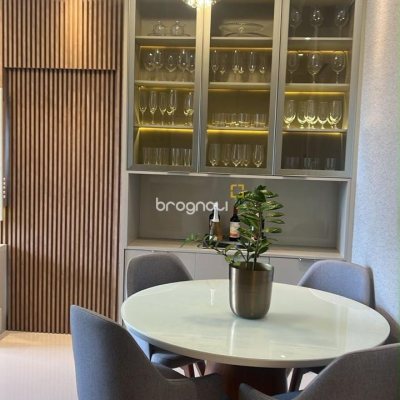 Apartamento com 70m², 2 quartos (sendo 2 suítes), 2 garagens, no bairro Ingleses do Rio Vermelho em Florianópolis