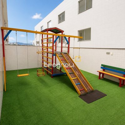 Apartamento com 76m², 2 quartos (sendo 1 suíte), 1 garagem, no bairro Barreiros em São José