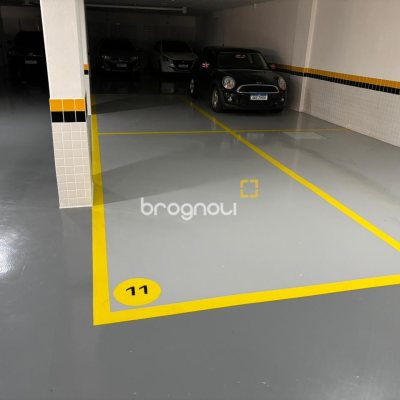 Apartamento com 42m², 1 quarto, 1 garagem, no bairro Coloninha em Florianópolis