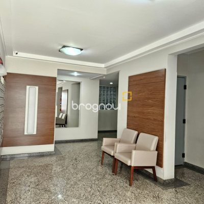 Apartamento com 100m², 3 quartos (sendo 1 suíte), 1 garagem, no bairro Campinas em São José