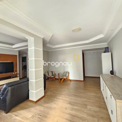 Apartamento com 100m², 3 quartos (sendo 1 suíte), 1 garagem, no bairro Campinas em São José