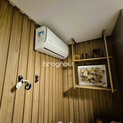 Apartamento com 90m², 3 quartos (sendo 1 suíte), 2 garagens, no bairro Barreiros em São José