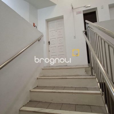 Studio com 36m², 1 quarto, 1 garagem, no bairro Trindade em Florianópolis