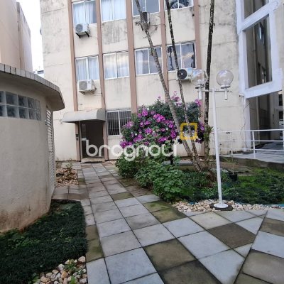 Studio com 36m², 1 quarto, 1 garagem, no bairro Trindade em Florianópolis