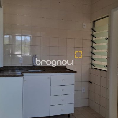 Studio com 36m², 1 quarto, 1 garagem, no bairro Trindade em Florianópolis