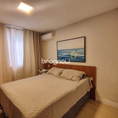 Apartamento com 52m², 1 quarto, 1 garagem, no bairro Centro em Florianópolis
