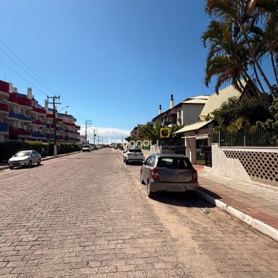 Apartamento com 73m², 2 quartos (sendo 1 suíte), 1 garagem, no bairro Ingleses em Florianópolis