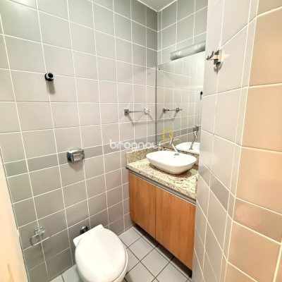 Apartamento com 73m², 2 quartos (sendo 1 suíte), 1 garagem, no bairro Ingleses em Florianópolis