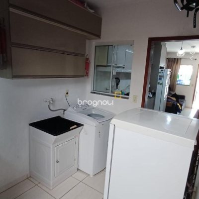 Casa com 49m², 2 quartos, 1 garagem, no bairro Bela Vista em Palhoça