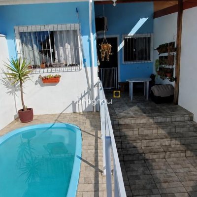 Casa com 49m², 2 quartos, 1 garagem, no bairro Bela Vista em Palhoça