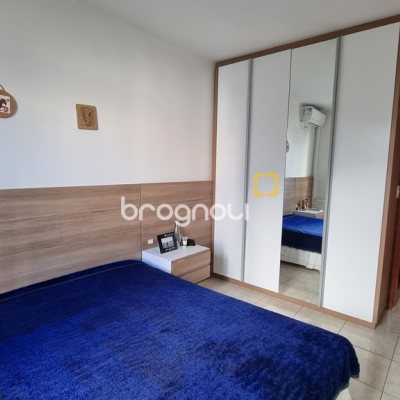 Apartamento com 111m², 3 quartos (sendo 1 suíte), 1 garagem, no bairro Trindade em Florianópolis