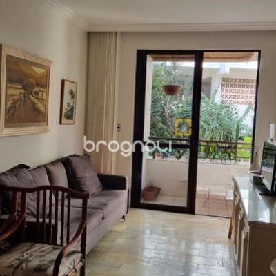 Apartamento com 111m², 3 quartos (sendo 1 suíte), 1 garagem, no bairro Trindade em Florianópolis