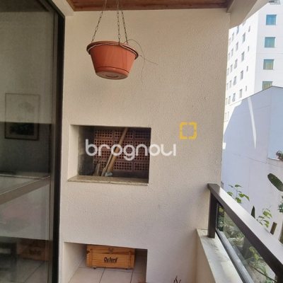 Apartamento com 111m², 3 quartos (sendo 1 suíte), 1 garagem, no bairro Trindade em Florianópolis