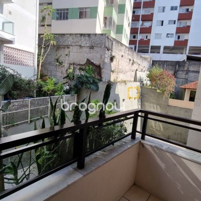 Apartamento com 111m², 3 quartos (sendo 1 suíte), 1 garagem, no bairro Trindade em Florianópolis