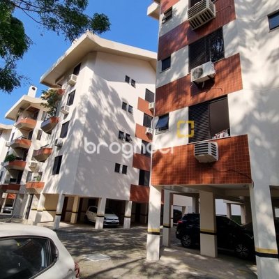 Apartamento com 111m², 3 quartos (sendo 1 suíte), 1 garagem, no bairro Trindade em Florianópolis