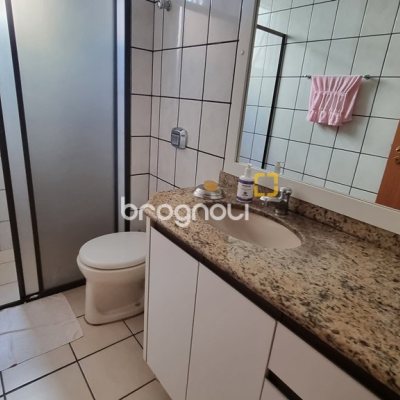 Apartamento com 111m², 3 quartos (sendo 1 suíte), 1 garagem, no bairro Trindade em Florianópolis