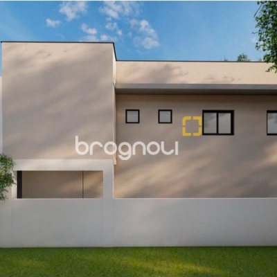 Casa com 111m², 3 quartos (sendo 1 suíte), 1 garagem, no bairro Ingleses em Florianópolis