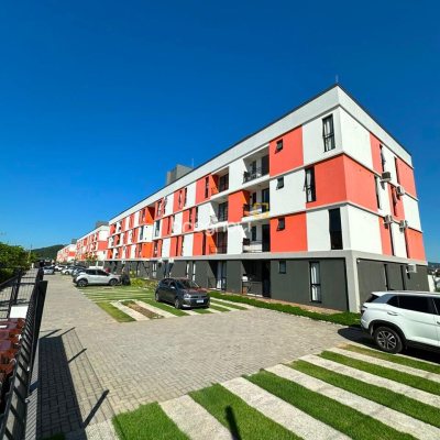 Apartamento com 52m², 2 quartos, 1 garagem, no bairro Serraria em São José