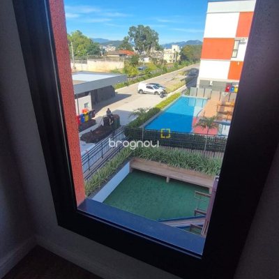 Apartamento com 52m², 2 quartos, 1 garagem, no bairro Serraria em São José