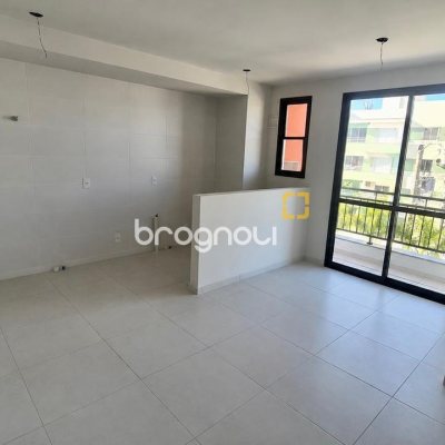 Apartamento com 52m², 2 quartos, 1 garagem, no bairro Serraria em São José