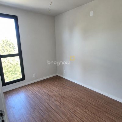 Apartamento com 52m², 2 quartos, 1 garagem, no bairro Serraria em São José