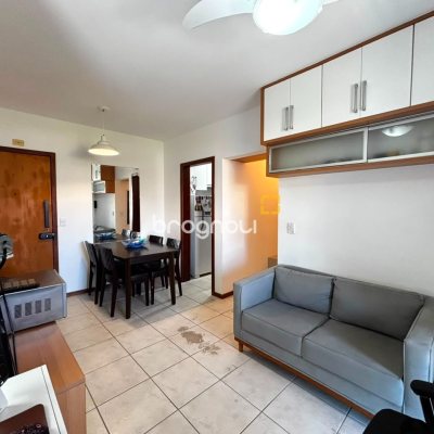 Apartamento com 60m², 2 quartos, 1 garagem, no bairro Trindade em Florianópolis