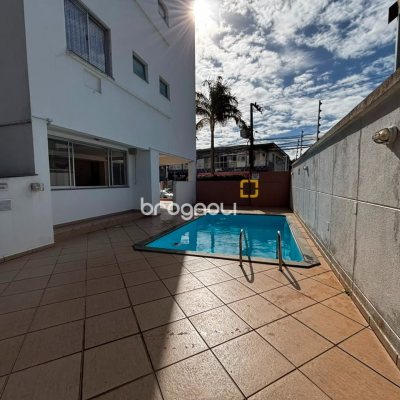 Apartamento com 60m², 2 quartos, 1 garagem, no bairro Trindade em Florianópolis