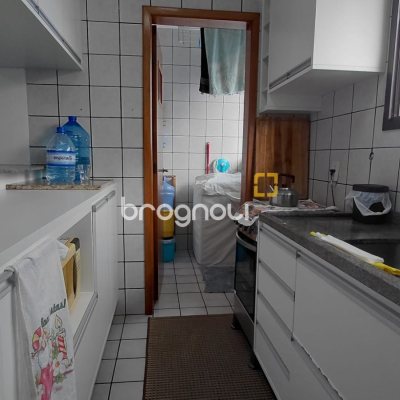 Apartamento com 68m², 2 quartos (sendo 1 suíte), 1 garagem, no bairro Ingleses em Florianópolis