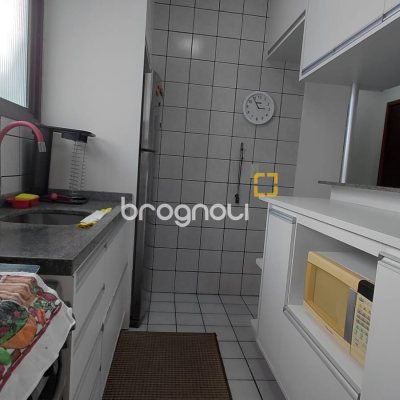 Apartamento com 68m², 2 quartos (sendo 1 suíte), 1 garagem, no bairro Ingleses em Florianópolis