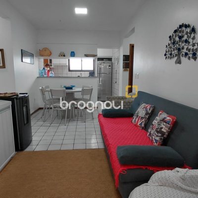 Apartamento com 68m², 2 quartos (sendo 1 suíte), 1 garagem, no bairro Ingleses em Florianópolis