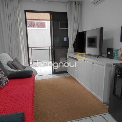 Apartamento com 68m², 2 quartos (sendo 1 suíte), 1 garagem, no bairro Ingleses em Florianópolis