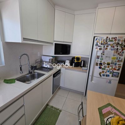 Cobertura com 223m², 5 quartos (sendo 1 suíte), 2 garagens, no bairro Trindade em Florianópolis