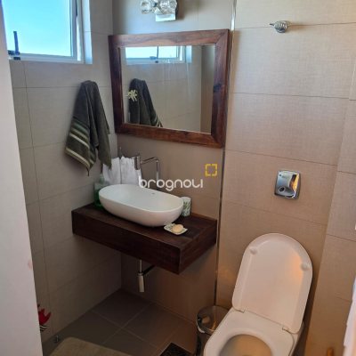 Cobertura com 223m², 5 quartos (sendo 1 suíte), 2 garagens, no bairro Trindade em Florianópolis